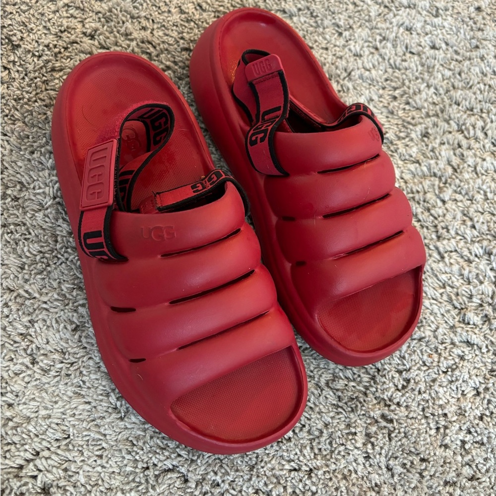 Ugg slides